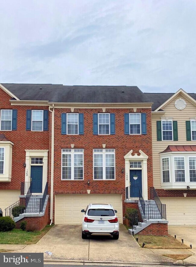 1406 Bird Watch Ct, Woodbridge, VA 22191 Townhome Rentals in
