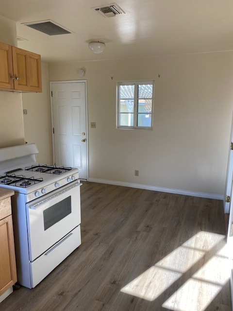 Building Photo - 13902 Glenn Dr