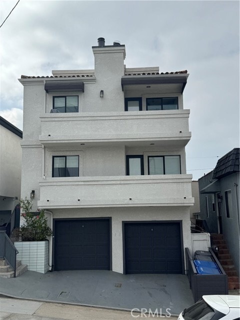 Building Photo - 208 45th St