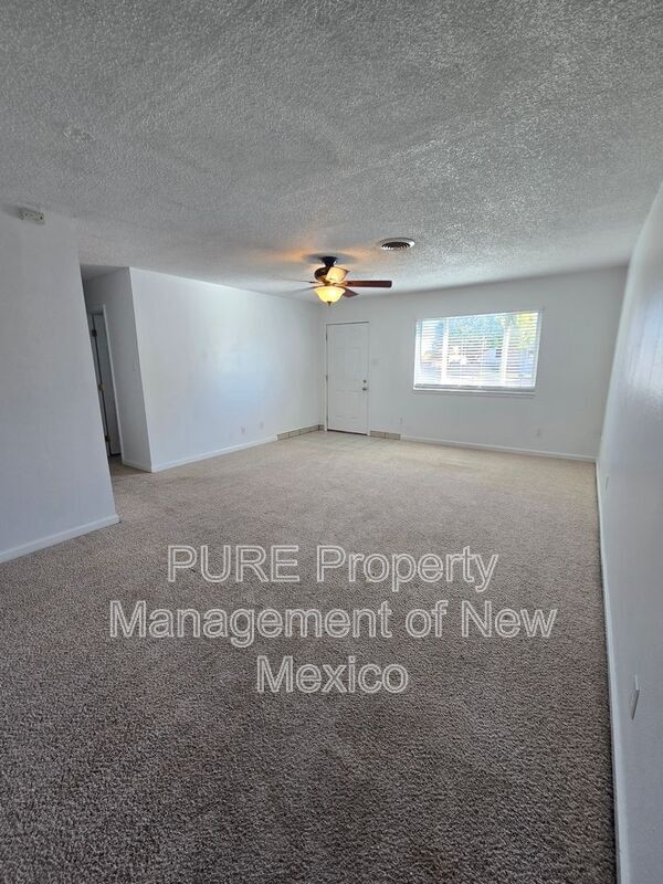 Foto del edificio - 4009 Sierra Vista Dr