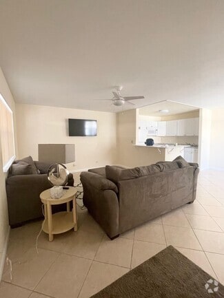 Building Photo - 314 Saxony Ln