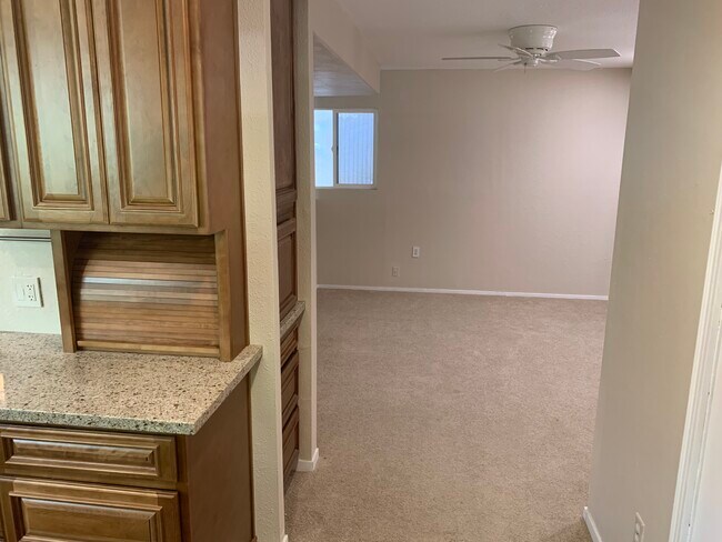 Building Photo - 2923 Merrywood Dr