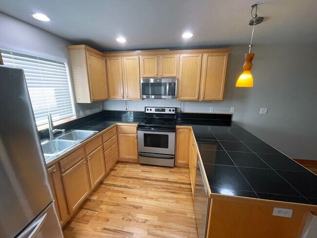 Foto del edificio - North Green Lake Townhouse