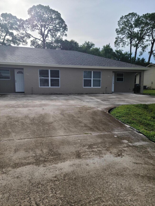 Building Photo - 4480 Timber Ridge Ln