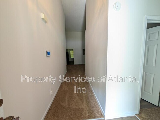 Foto del edificio - 2047 Mulberry Ln