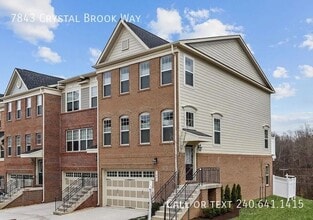 Building Photo - 7843 Crystal Brook Way