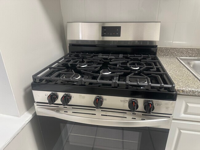 Foto del edificio - 328 61st St