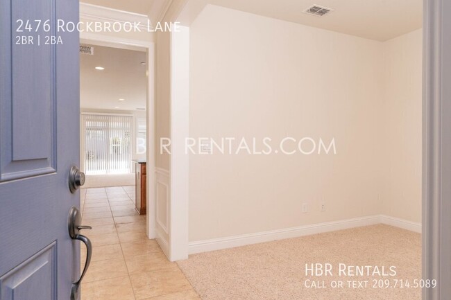 Foto del edificio - Charming Manteca Retreat: 2-Bed, 2-Bath wi...