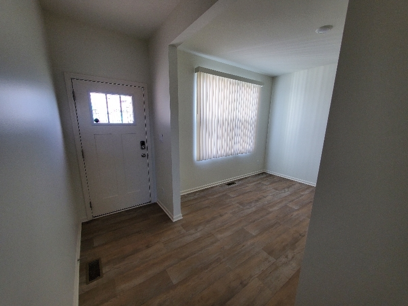 Primary Photo - 7750 W 105th Pl