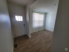 Building Photo - 7750 W 105th Pl