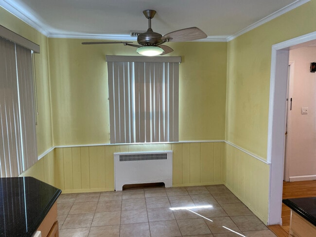 Building Photo - 14 /A yet