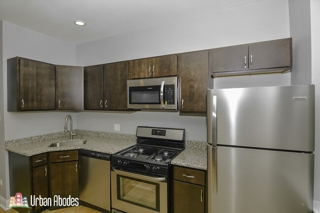 Foto del edificio - 2958 N Washtenaw Ave
