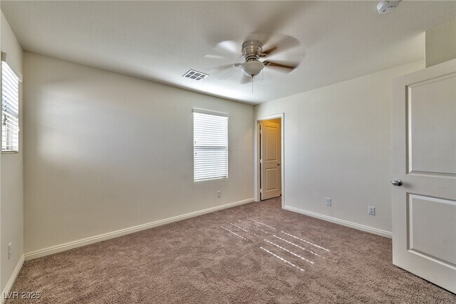 Foto del edificio - 10830 Brighton Beach Ave