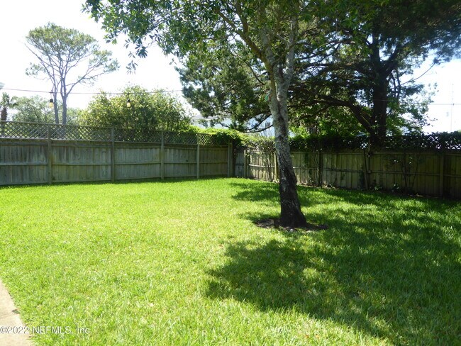 Foto del edificio - 625 S 11th St