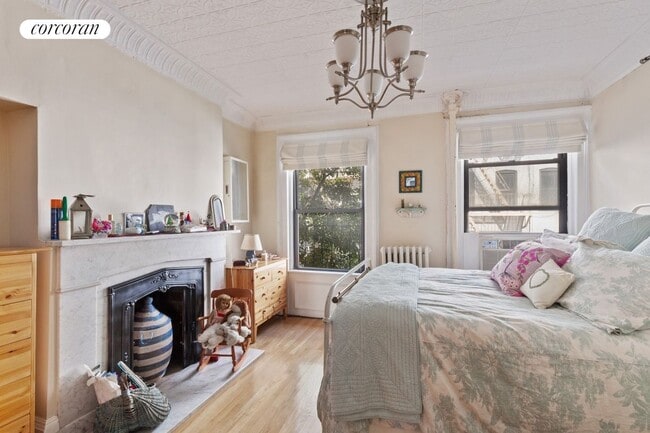 Foto del edificio - 343 W 29th St