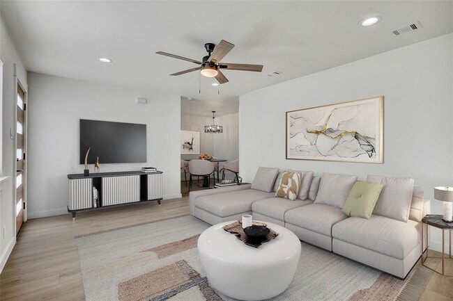 Foto del edificio - 1402 Valleyridge Cir