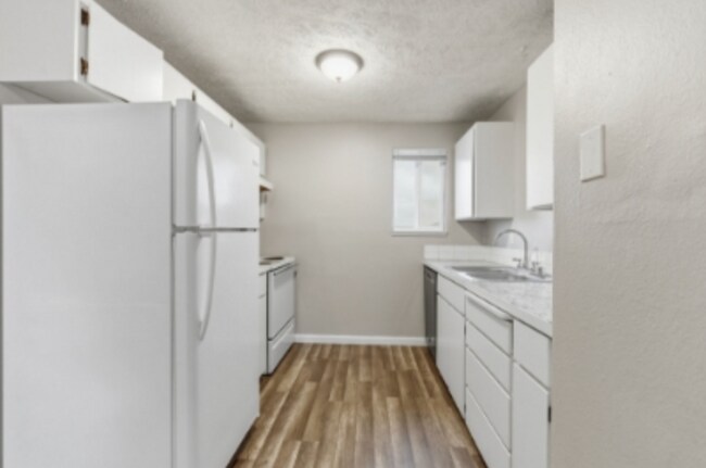 Foto del edificio - 2914 N Hogan St