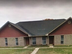 Building Photo - 544 Kirkland Ln
