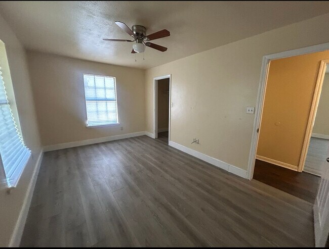 Foto del edificio - 214 Co Rd 4870