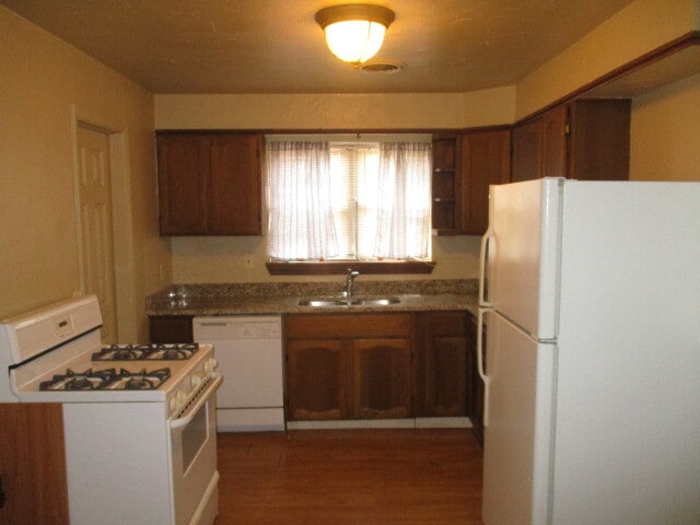 Building Photo - 1707 Westchester Dr