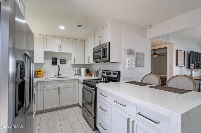 Foto del edificio - 4351 N 36th St