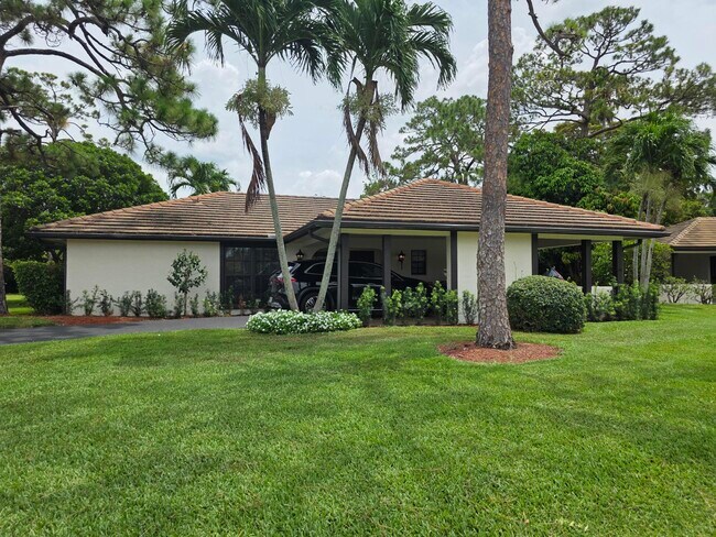 Foto del edificio - 435 Pine Villa Dr