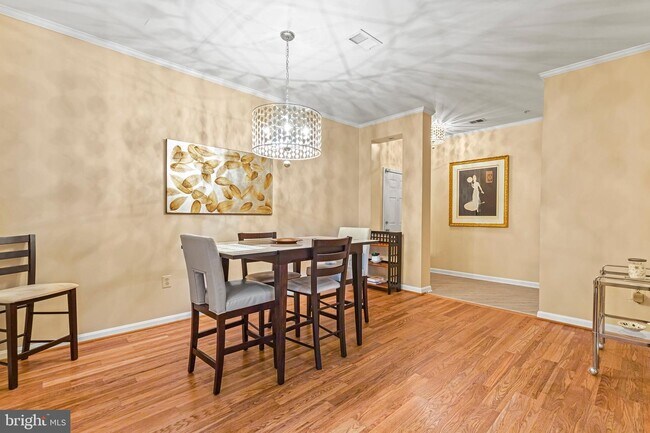Foto del edificio - 11315 Westbrook Mill Ln