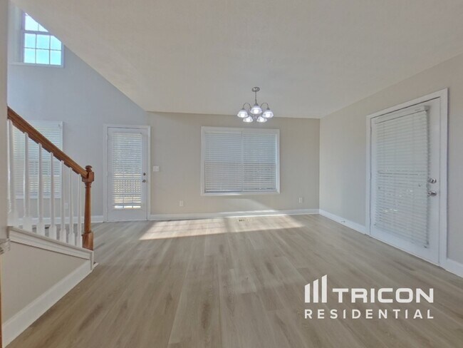 Foto del edificio - 249 Indian Lake Trail