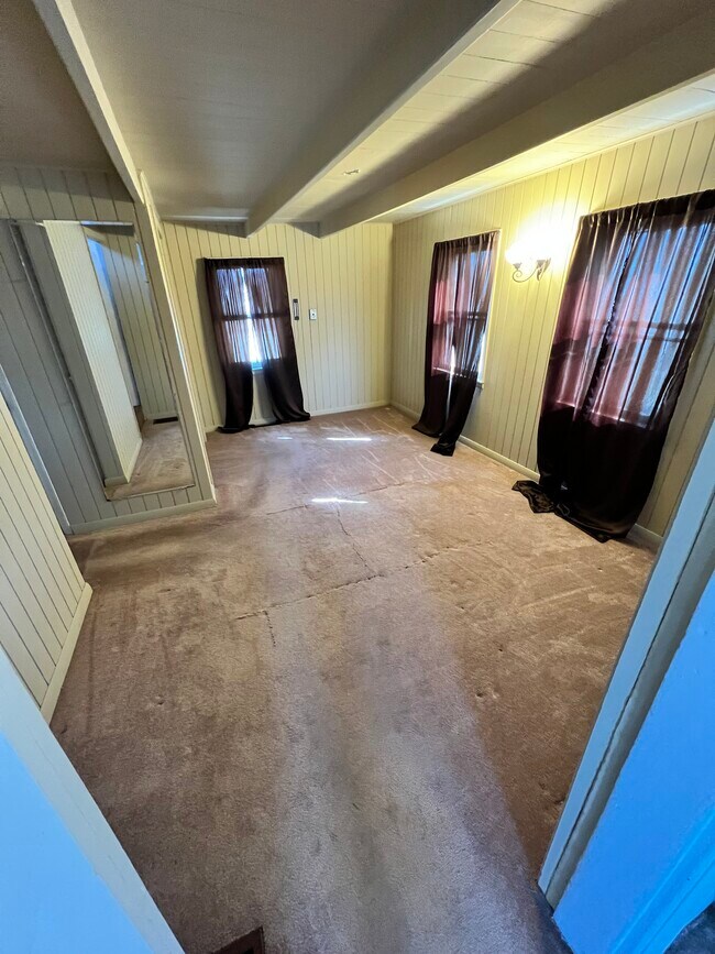 Bedroom #2 - 175 N Locust St