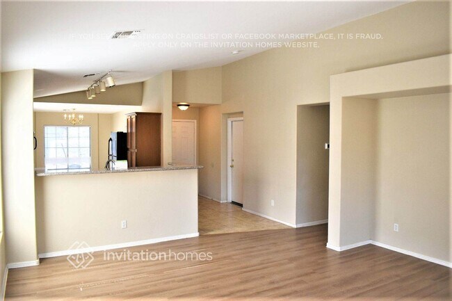 Foto del edificio - 11814 W Yuma St