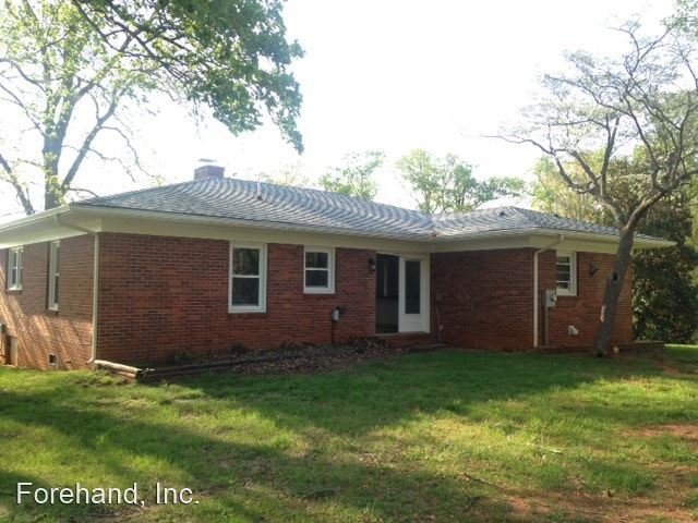Foto principal - 2 br, 2 bath House - 369 Smokey Hollow Rd.