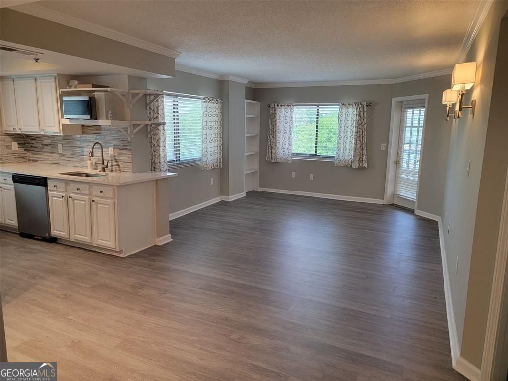 Foto principal - 795 Hammond Dr NE