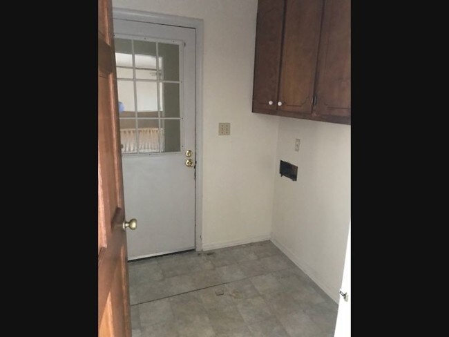 Foto del edificio - 826 Davenport Farm Rd