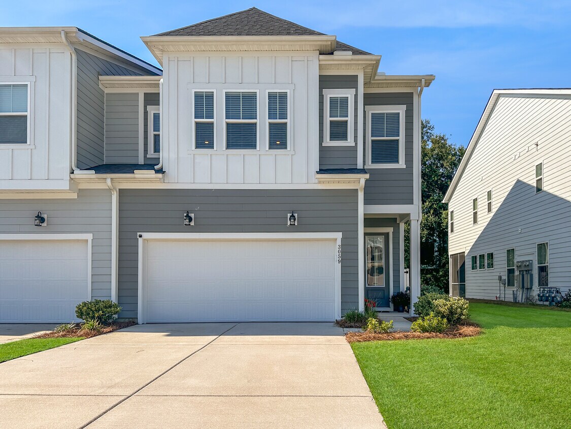 3059 Emma Ln, Mount Pleasant, SC 29466 Townhome Rentals in Mount