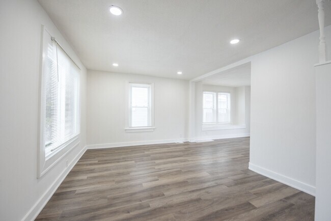 Foto del edificio - 1937 Washington Ave