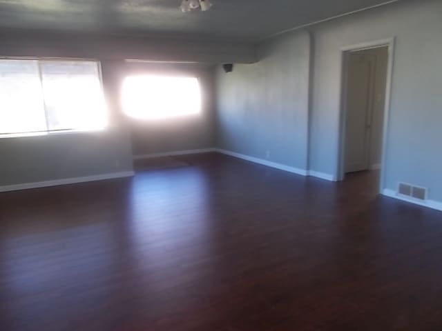 Building Photo - 1405 CA-99
