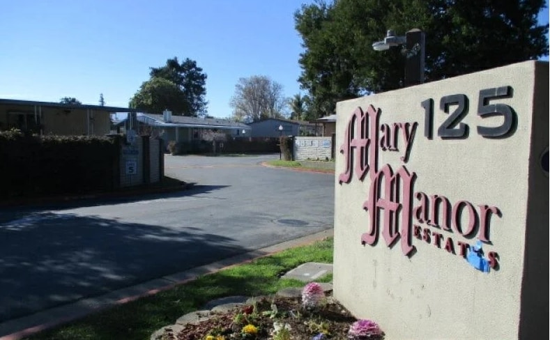 Primary Photo - Mary Manor Mobile Estate