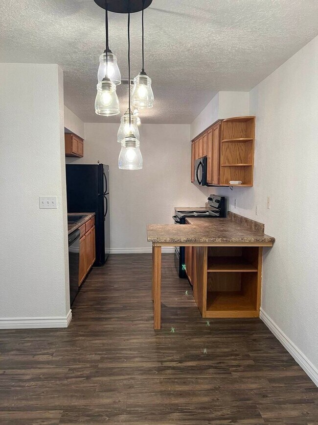Foto del edificio - 4801 Irving Blvd NW