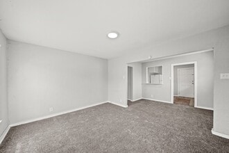 Building Photo - 1721 W 5th St