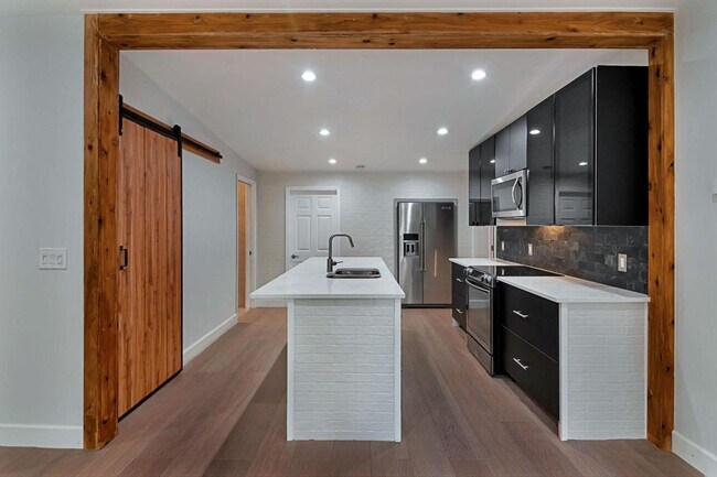 Foto del edificio - 959 SW 18th St