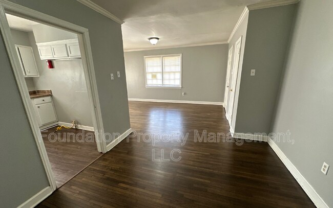 Foto del edificio - 44 N Holmes St