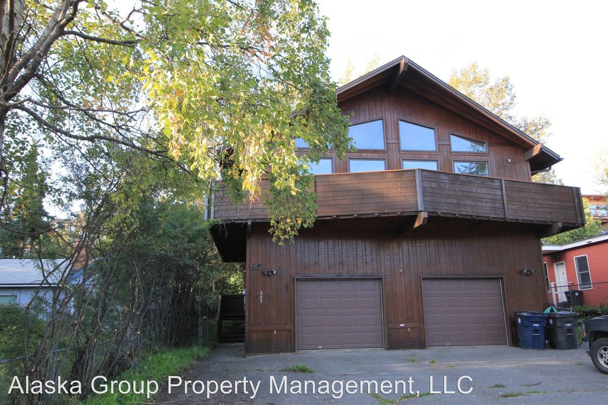 Primary Photo - 307 Eyak Dr