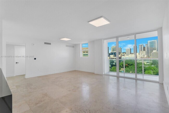 Foto del edificio - 31 SE 5th St