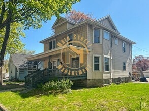 Building Photo - 527 S Ashland Ave