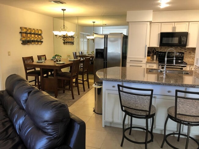Two bedroom condo - Two bedroom condo