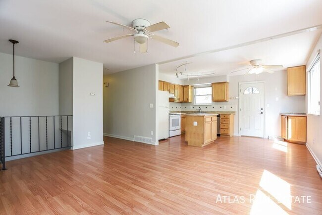 Foto del edificio - 3603 W 90th Pl