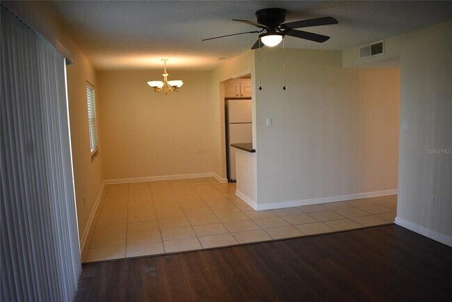 Building Photo - 229 S McMullen Booth Rd