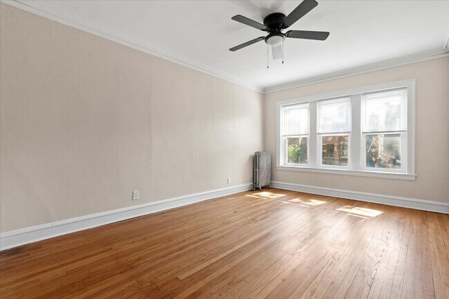 Foto del edificio - 4105 N Spaulding Ave
