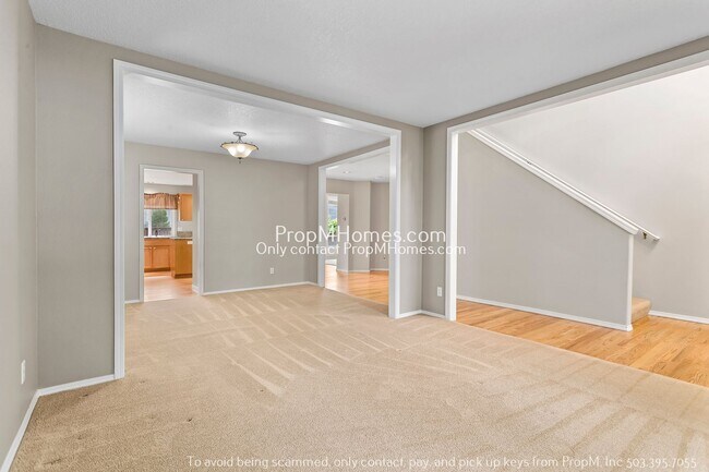 Building Photo - Beautiful Four Bedroom Bethany Home On Pri...