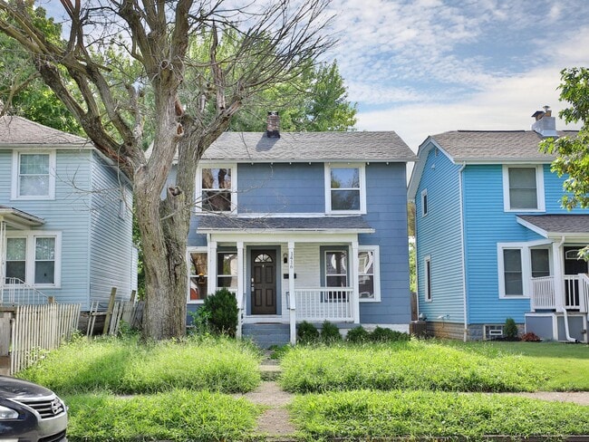 Building Photo - 1416 S Ohio Ave